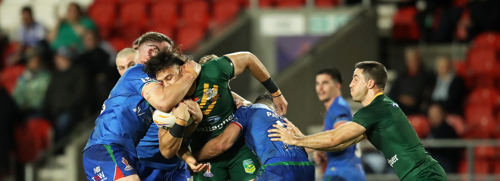 Halves impress as Australia beat Italy