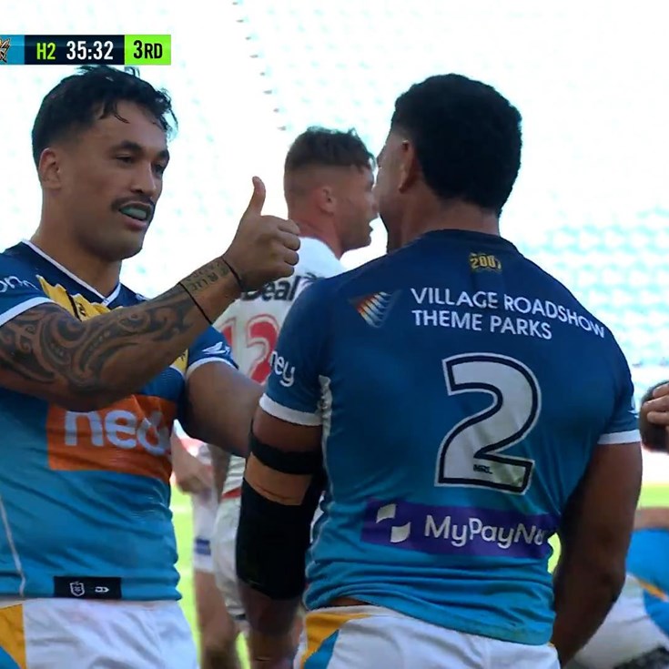 Fifita turns his attacking dominance to setting tries up