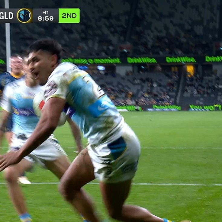 Khan-Pereira gets the Titans level