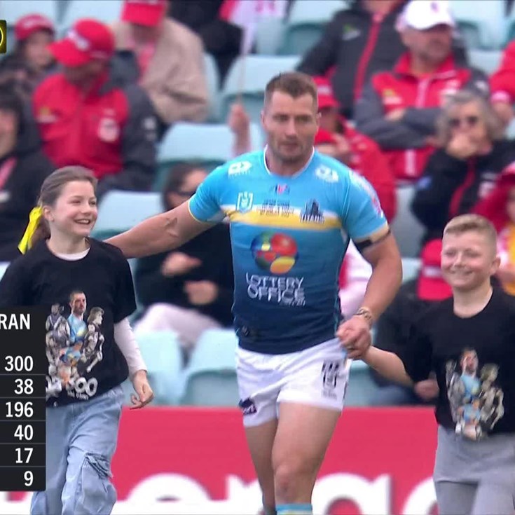 A special moment as Foran runs on for game 300