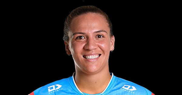 Official Telstra Women's Premiership profile of Evania Pelite for Gold  Coast Titans Women