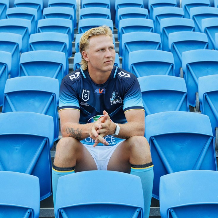 Carter keen to show true colours in Titans blue